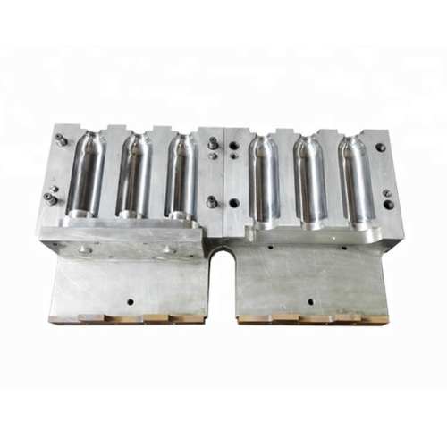 Custom Plastic Pet Water Bottle Blowing Mold