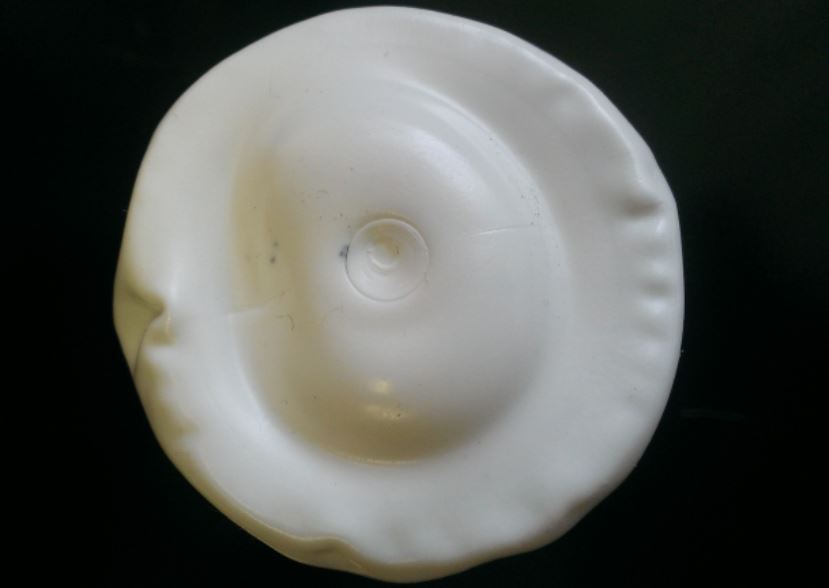 Rocker Bottom Defect In Blowing Mold